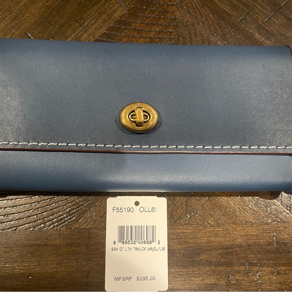 Coach 1941 Leather Turnlock Wallet